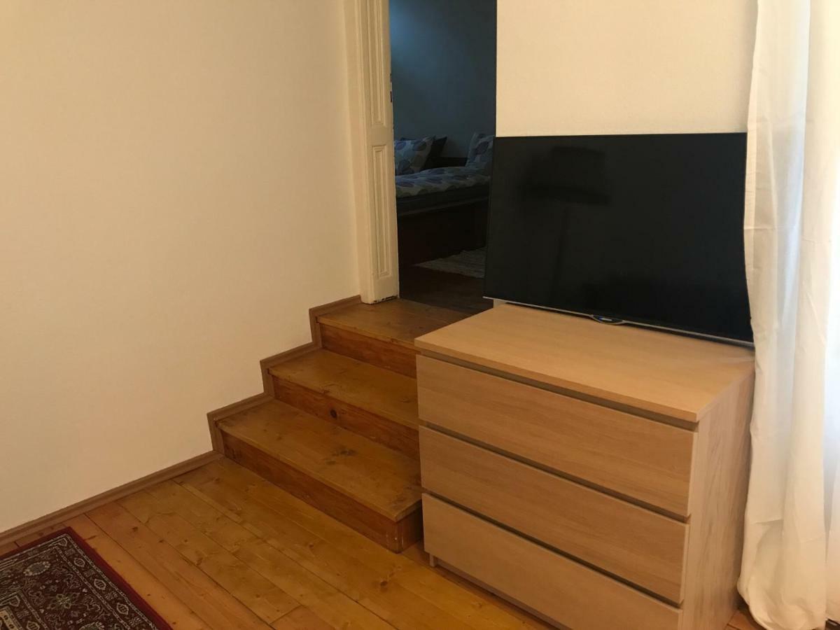 Apartamento Wiener Lebensgefühl im Herzen der Josefstadt Exterior foto